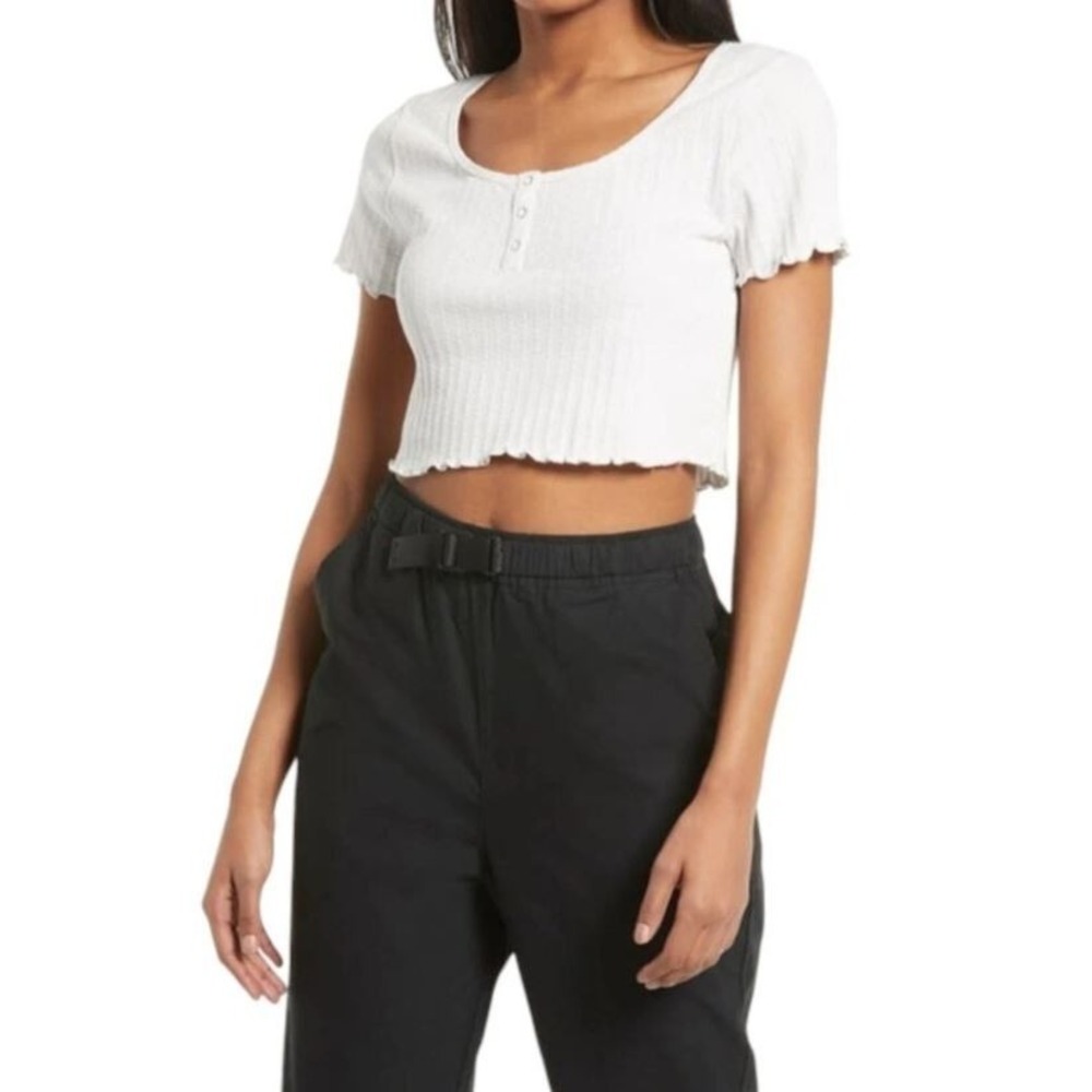 BP. Women's Short Sleeve Lettuce Edge Pointelle Rib Crop Henley in White Large